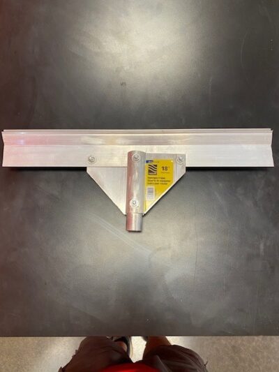 Nour Squeegee Frame